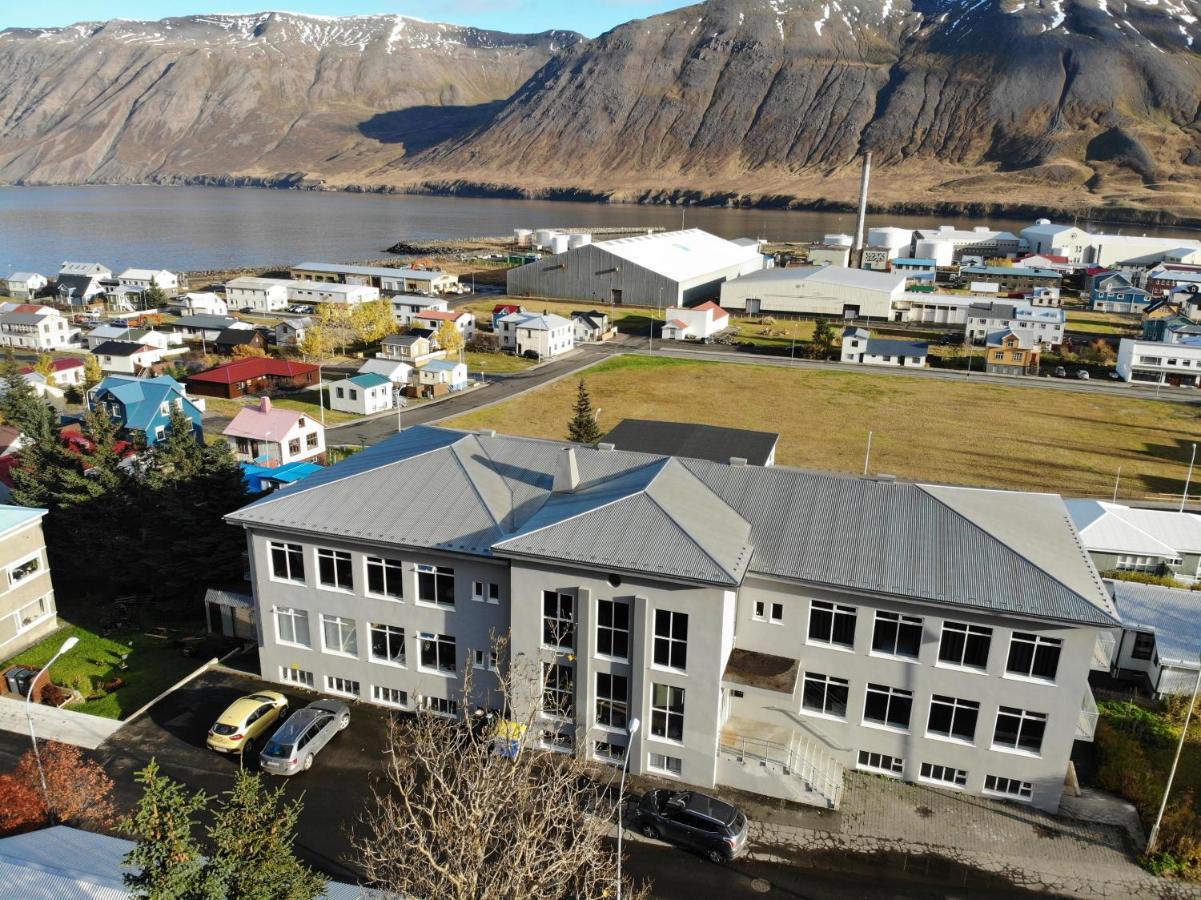 Hlitharvegur 20 - Gagginn Siglufjordur Exterior photo